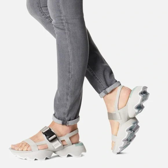 SOREL Women’s Kinetic Impact Sling Sporty LEATHER Sandal Shoes Size 11 - Picture 1 of 16